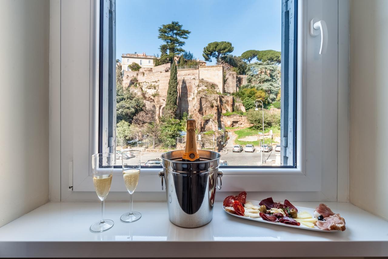 Foro Romano Luxury Suites Ngoại thất bức ảnh
