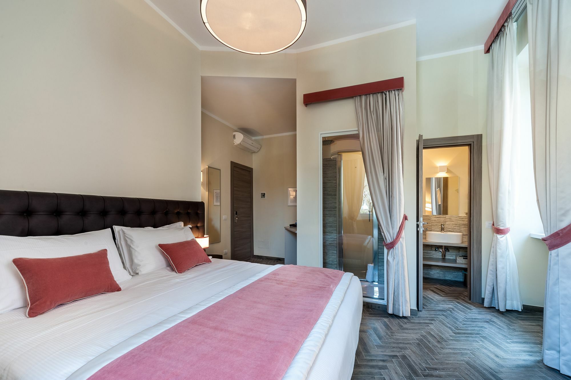 Foro Romano Luxury Suites Ngoại thất bức ảnh