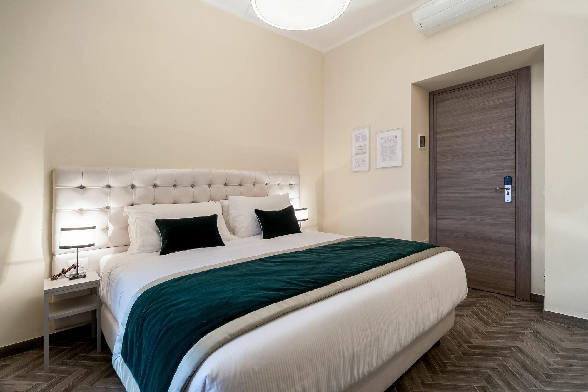 Foro Romano Luxury Suites Ngoại thất bức ảnh