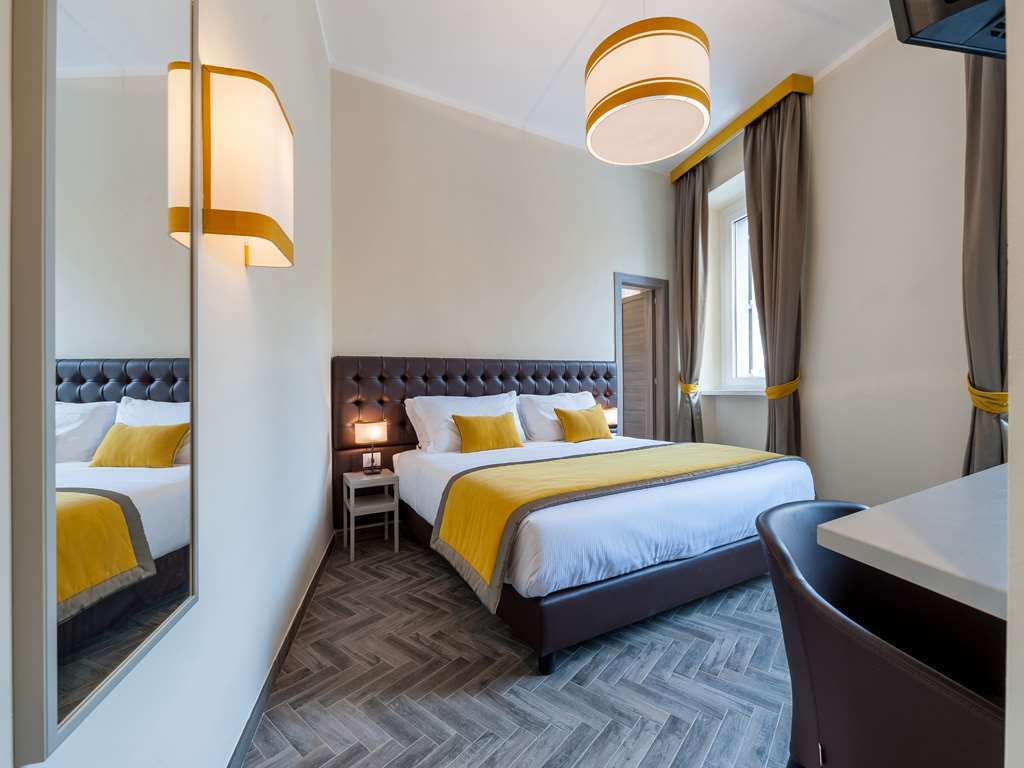 Foro Romano Luxury Suites Phòng bức ảnh